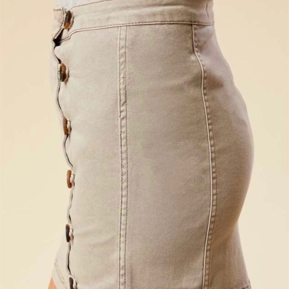 NWT Altar’d State Fitted Mini Skirt - Picture 2 of 5
